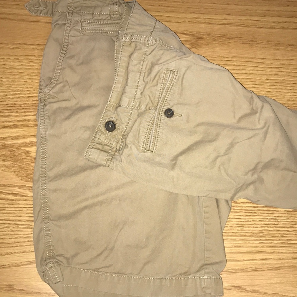 Shorts - Picture 2 of 4